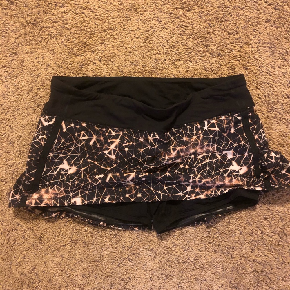 Lulu size 10 skort - worn- $40